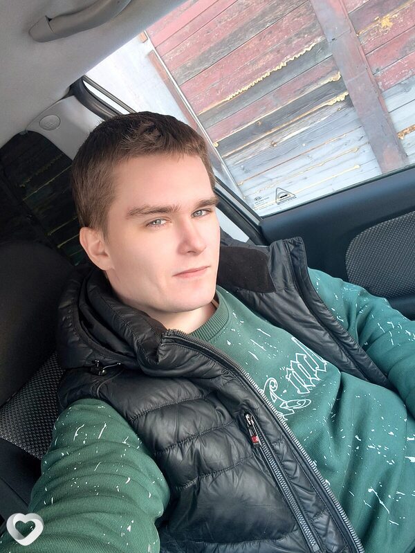 Дмитрий, 22, Ангарске — анкета №3809508