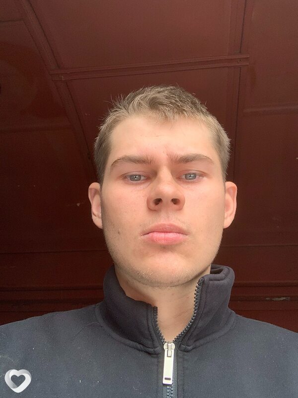 Михаил, 20, Волгограде — анкета №3809746