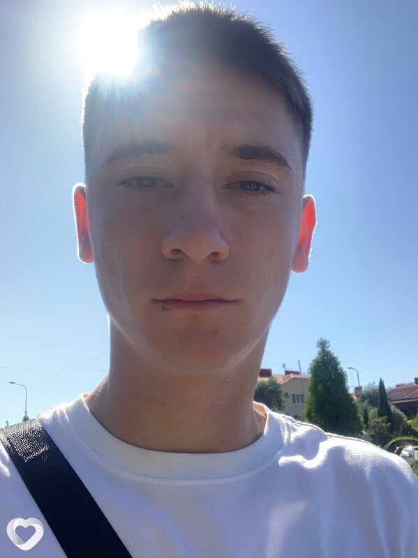 Евгений, 22, Лабинске — анкета №3809834