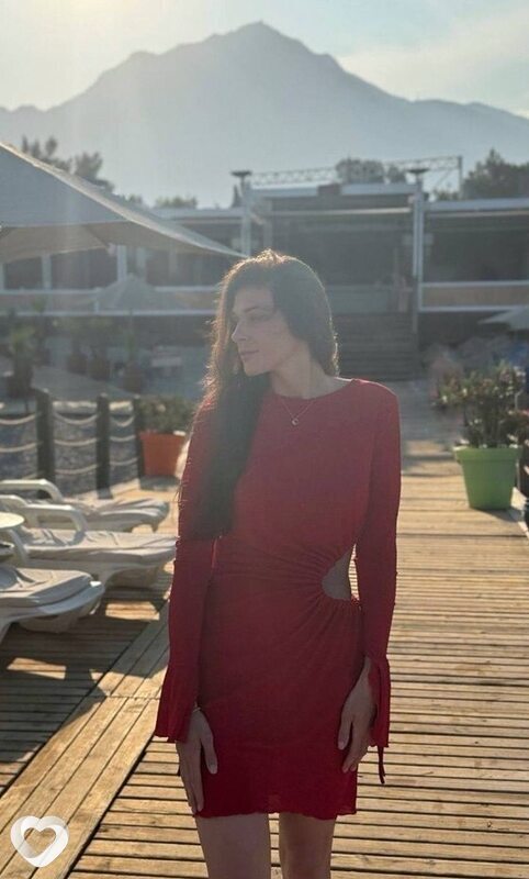 Катя, 21, Краснодаре — анкета №3810702