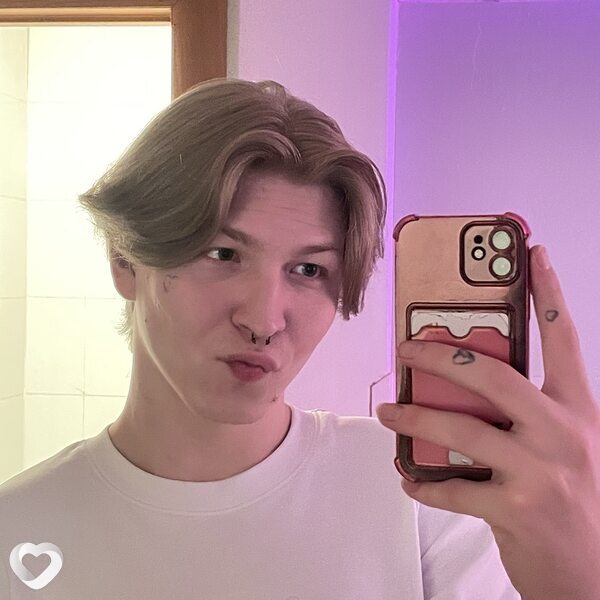 Миша, 23, Новосибирске — анкета №3811033