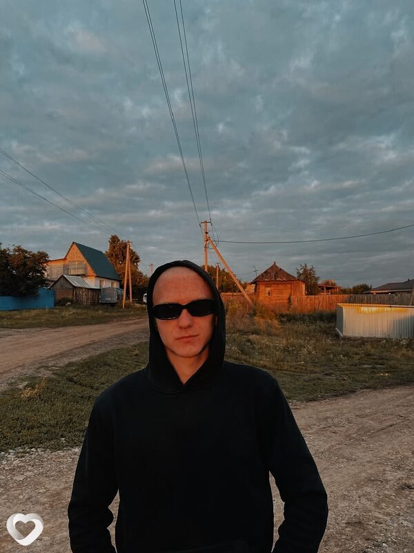 Артём, 19, Челябинске — анкета №3811318