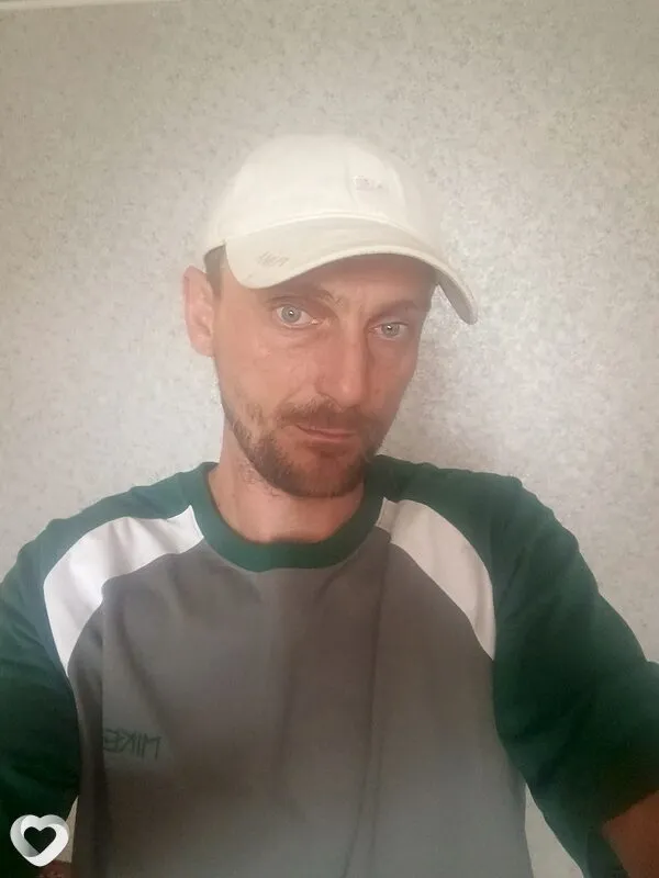 Виктор, 38, Бийске — анкета №3811923