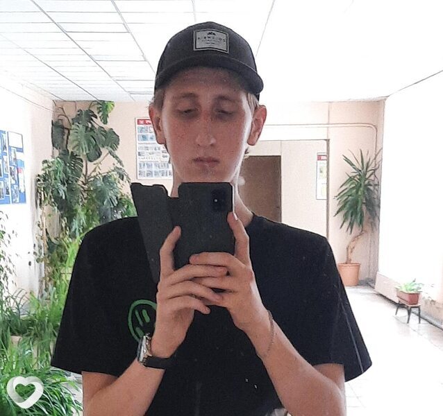 Владимир, 20, Нижнем Новгороде — анкета №3812379