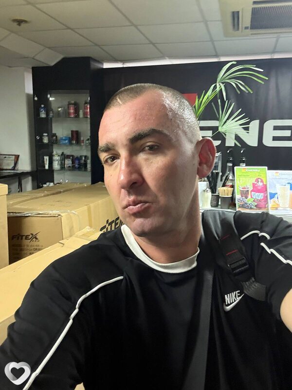 Виталик, 36, Луганске — анкета №3812505