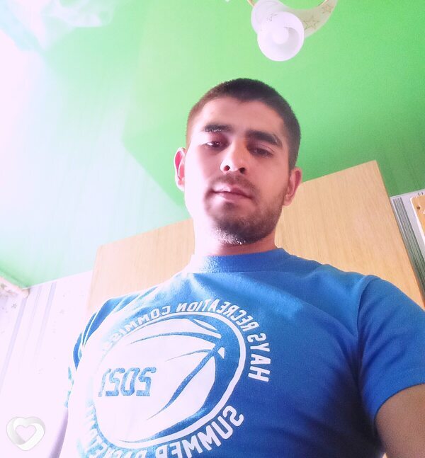 Максим, 29, Витебске — анкета №3813839
