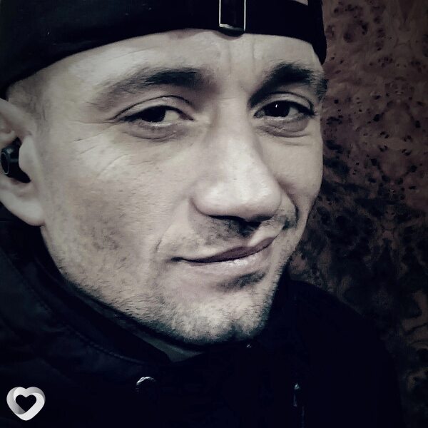Valeriu, 33, Прага — анкета №3814669