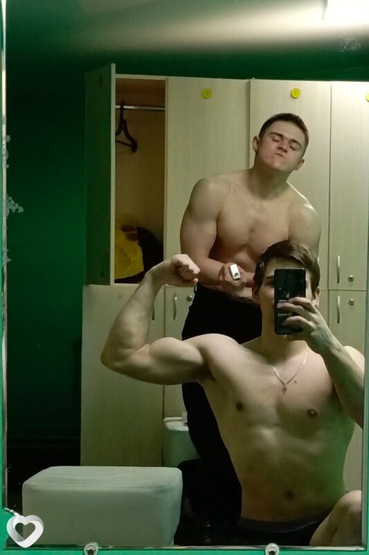Максим, 20, Барнауле — анкета №3815337