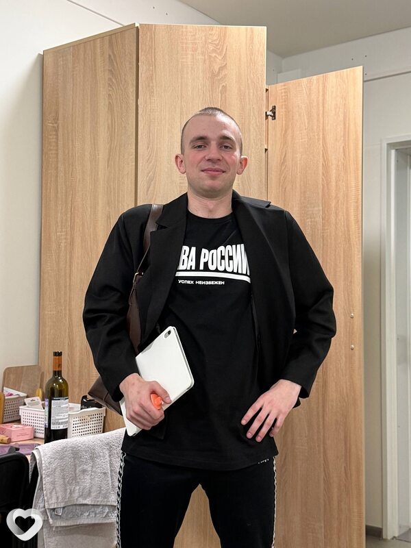 Влад, 21, Барнауле — анкета №3815647