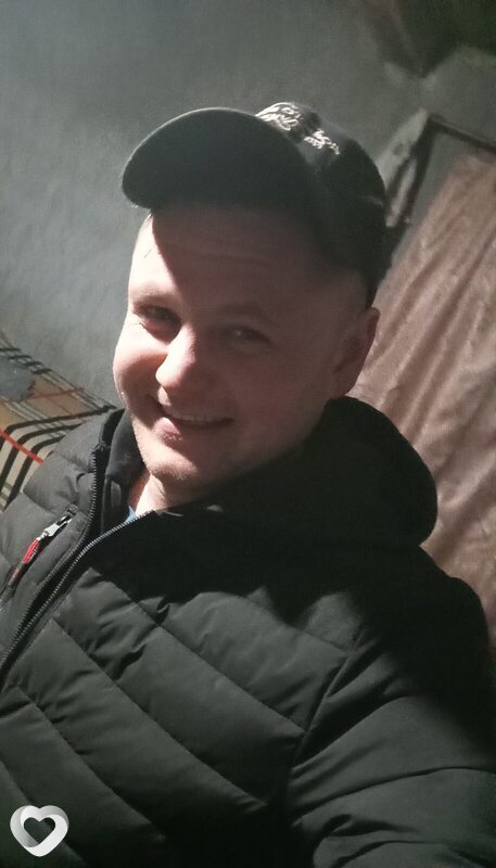 Роман, Мена