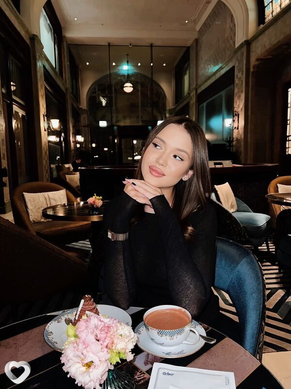 Алиса, 21, Анапе — анкета №3815799