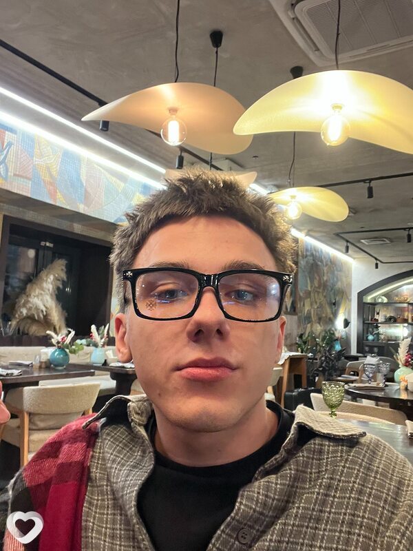 Евгений, 20, Красноярске — анкета №3816655