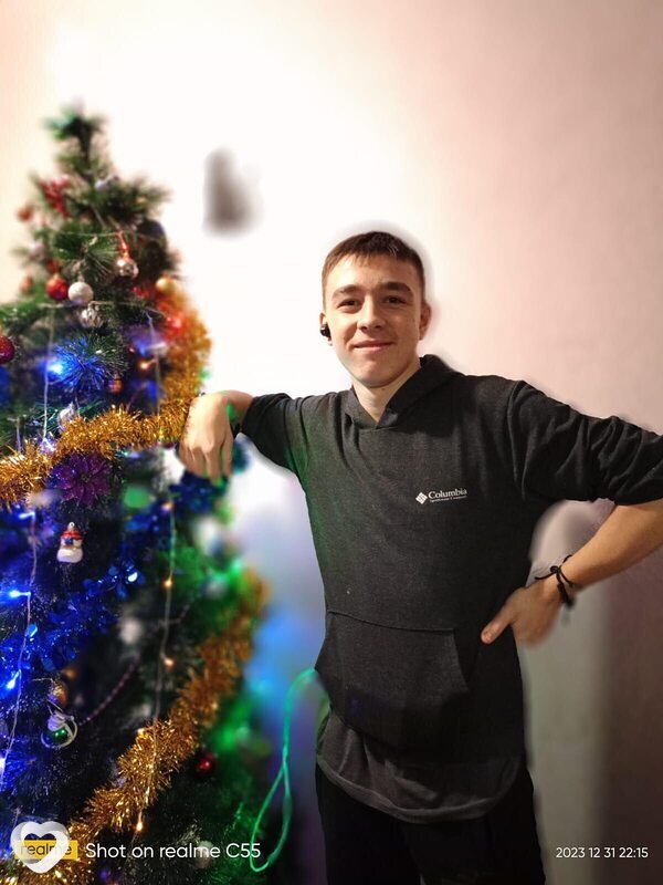 Иван, 20, Москве — анкета №3816350