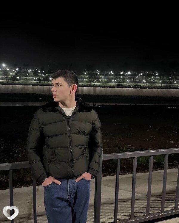 Дамир, 21, Майкопе — анкета №3817120