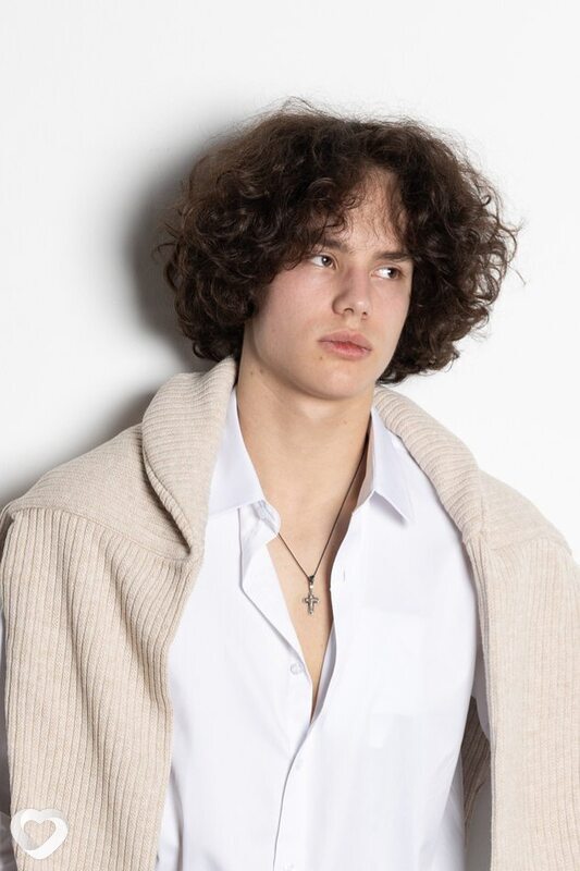 Даниил, 19, Ярославле — анкета №3817040