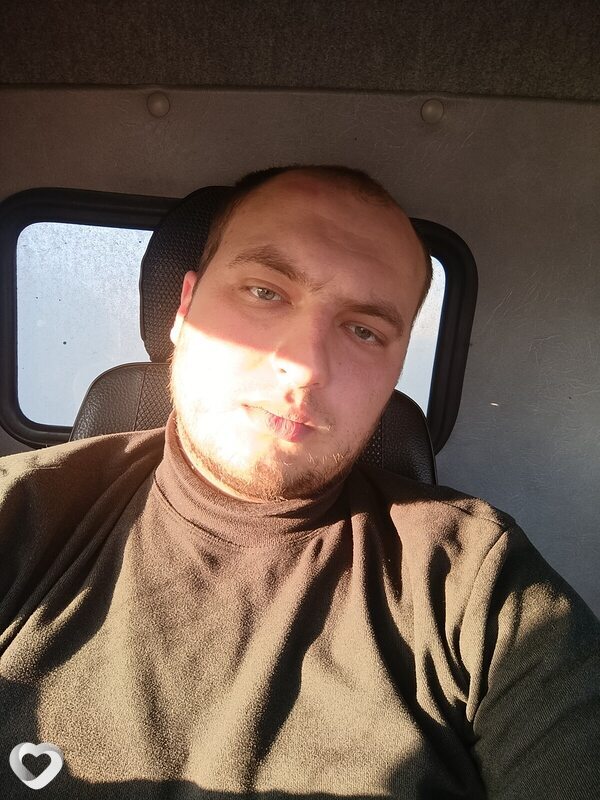 Юрий, 27, Горловке — анкета №3817145
