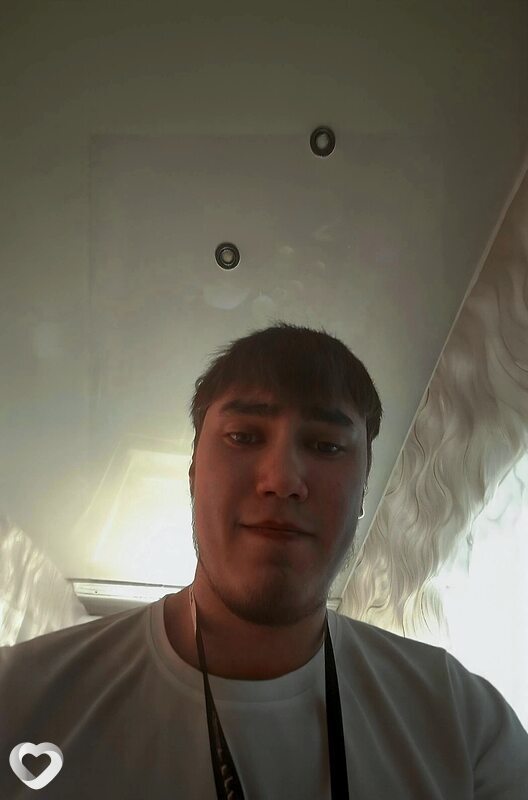 Денис, 18, Екатеринбурге — анкета №3817382