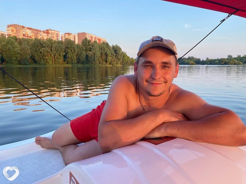 Михаил, 28, Перми — анкета №3817639