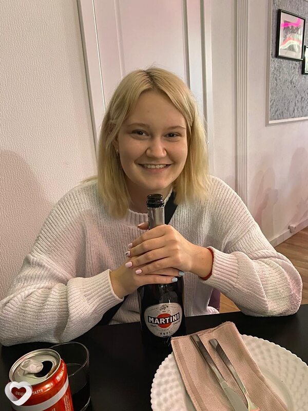 Виктория, 18, Химках — анкета №3817801