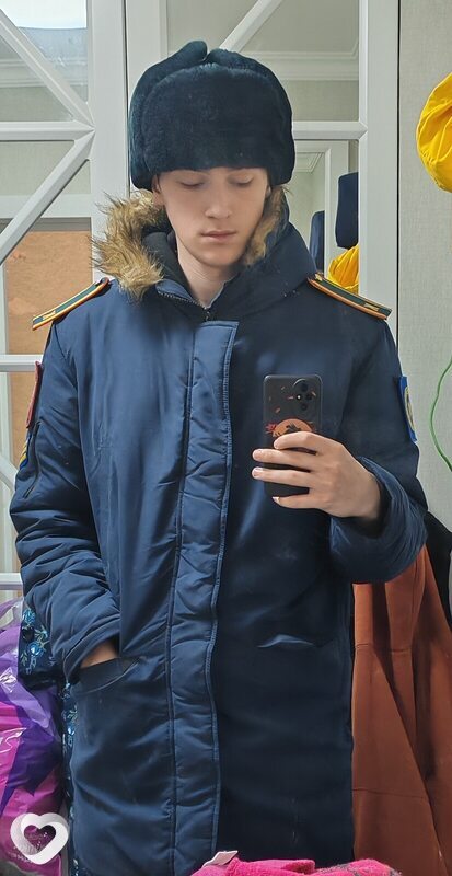 Иван, 19, Москве — анкета №3818302