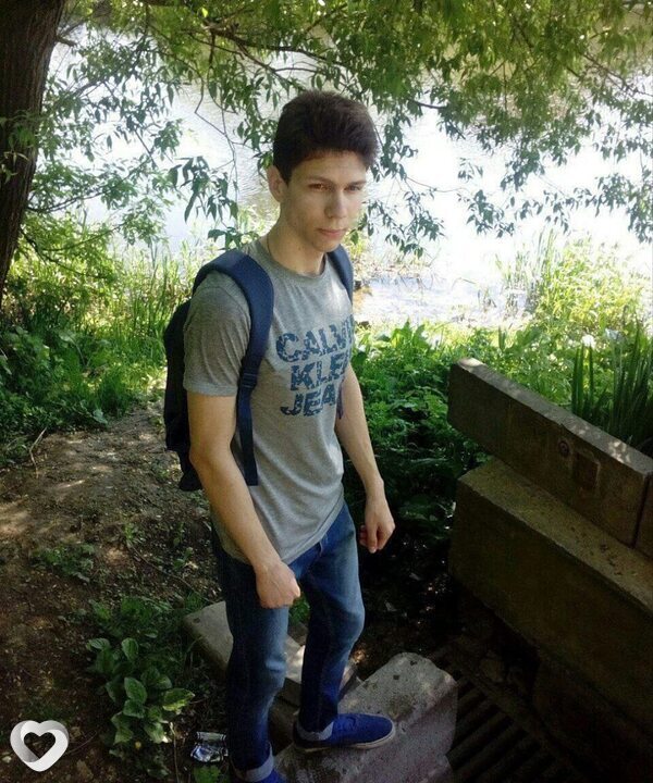 Олег, 18, Курске — анкета №3818033