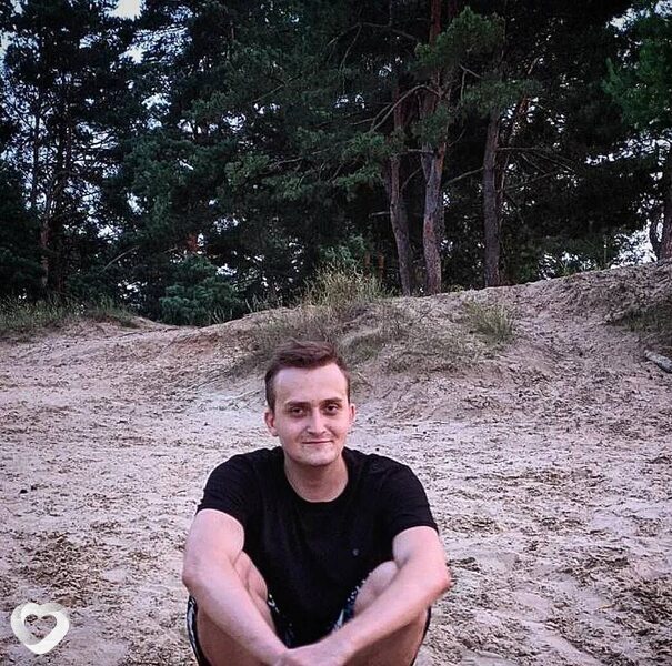 Максим, 26, Новомосковске — анкета №3817982