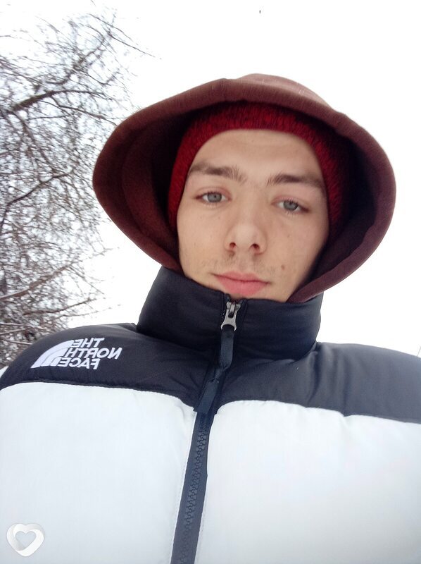 Ілюха, 20, Черновцах — анкета №3818196