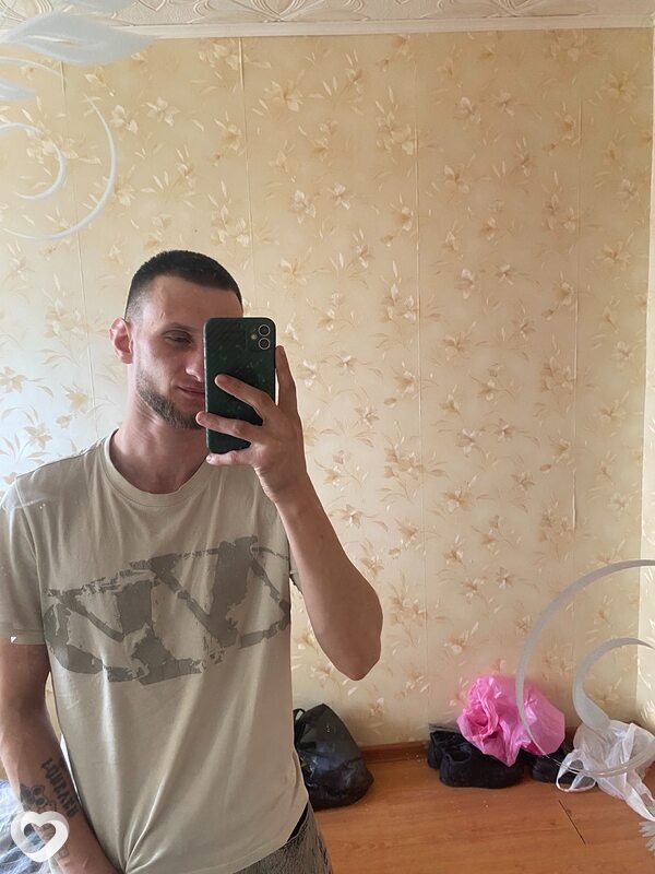 Влад, 24, Иванове — анкета №3818577
