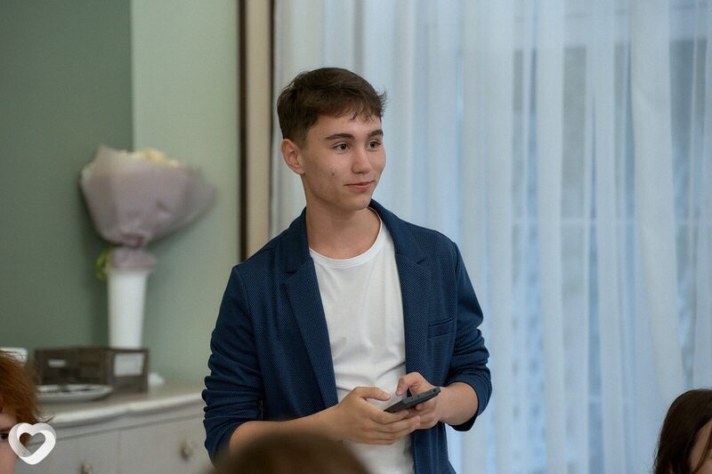 Alex, 19, Москве — анкета №3819494