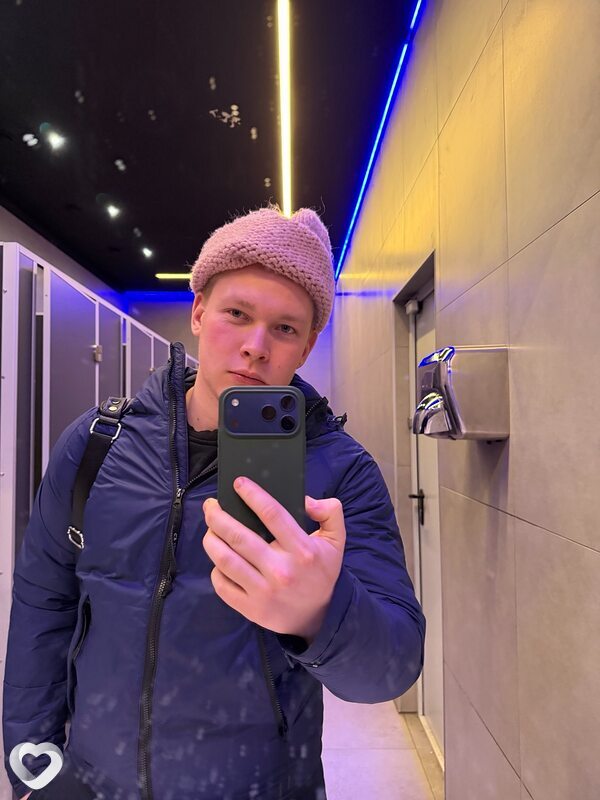 Матвей, 22, Калининграде — анкета №3820549