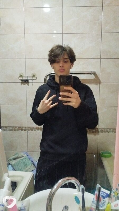 Паша, 19, Ухте — анкета №3821779