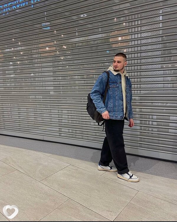 Павел, 24, Санкт-Петербурге — анкета №3822683