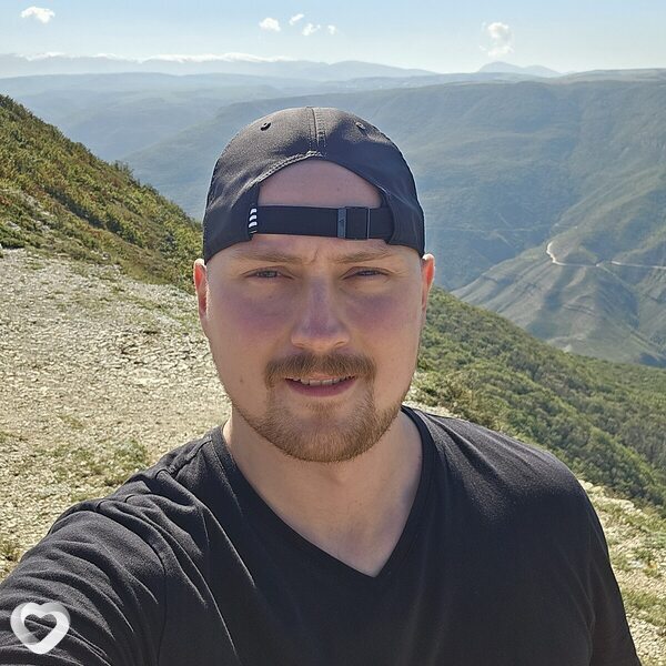 Артем, 28, Апатитах — анкета №3822784