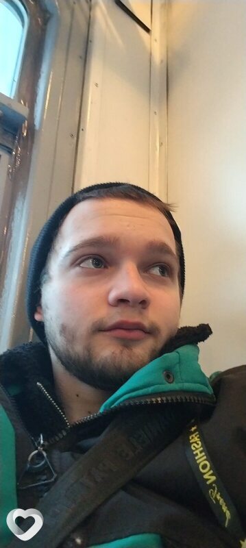 Илья, 21, Калинковичах — анкета №3823192