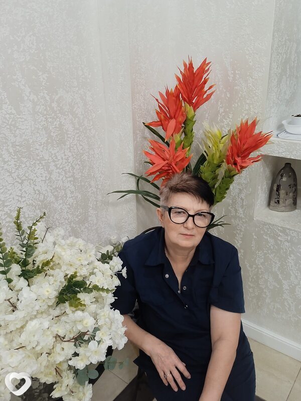 Лариса, 61, Ялте — анкета №3823214