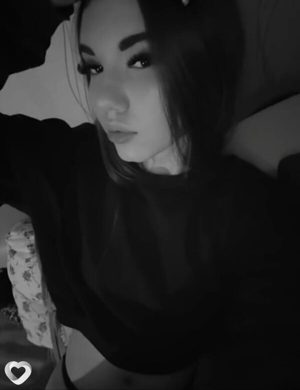 Анна, 18, Новополоцке — анкета №3824663