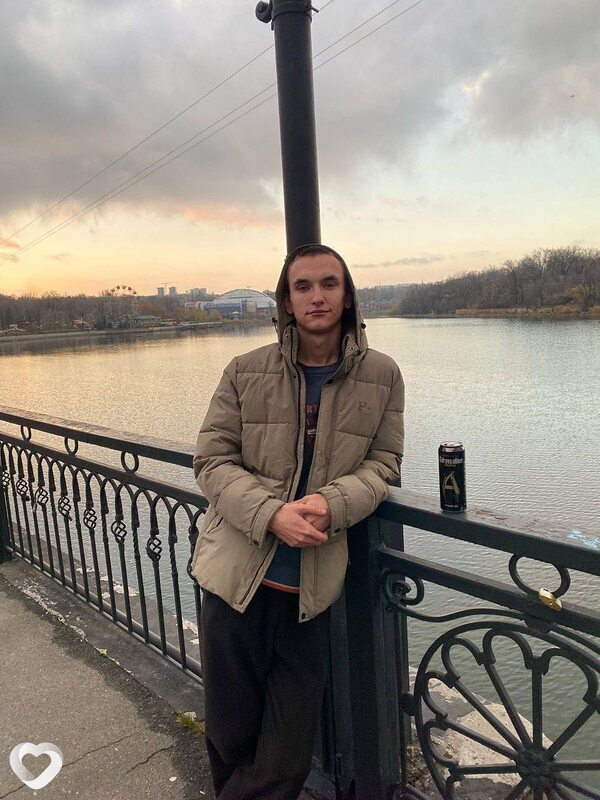 Денис, 22, Оренбурге — анкета №3825266