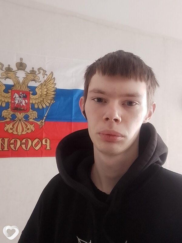 Алексей, 19, Нижневартовске — анкета №3825750