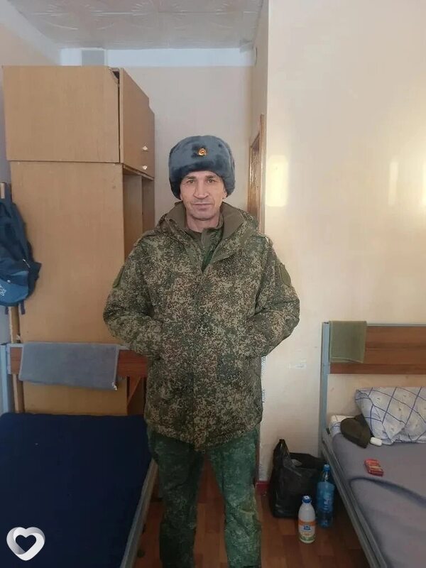 Павел, 25, Валуйках — анкета №3826681