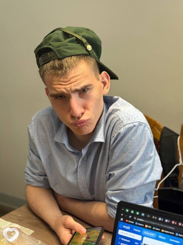 Евгений, 22, Москве — анкета №3826651