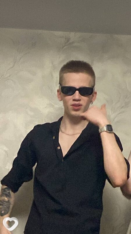 Влад, 20, Рязани — анкета №3826873