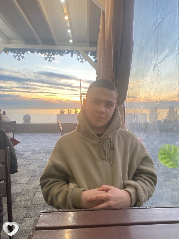 Егор, 21, Кирове — анкета №3827239