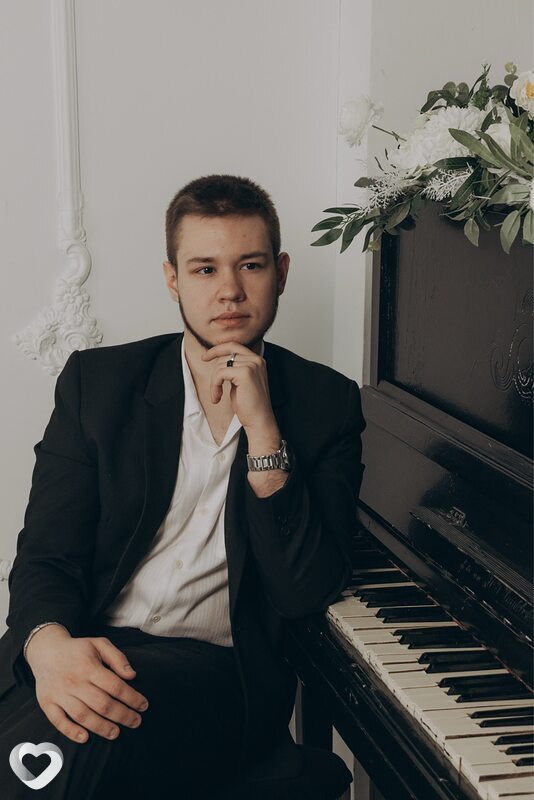Алексей, 20, Барнауле — анкета №3828273