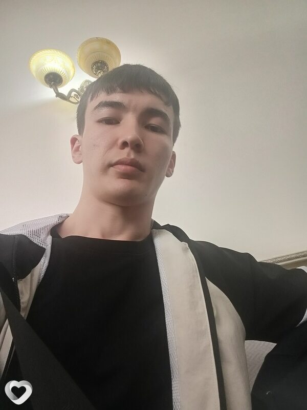 Асхаб, 21, Коврове — анкета №3827968