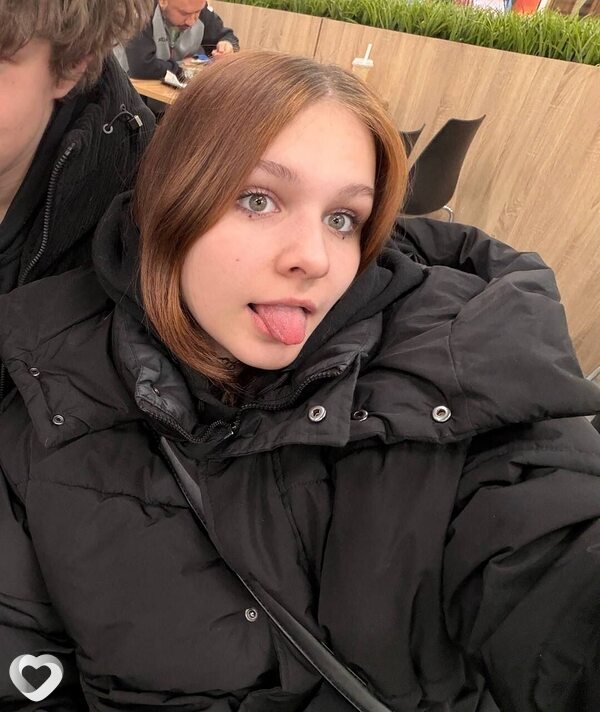 Ксюша, 20, Новосибирске — анкета №3828227