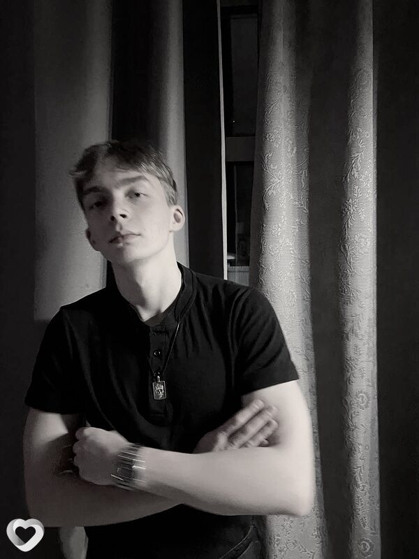 Дмитрий, 19, Москве — анкета №3828491