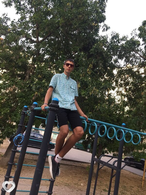 Александр, 19, Севастополе — анкета №3828702