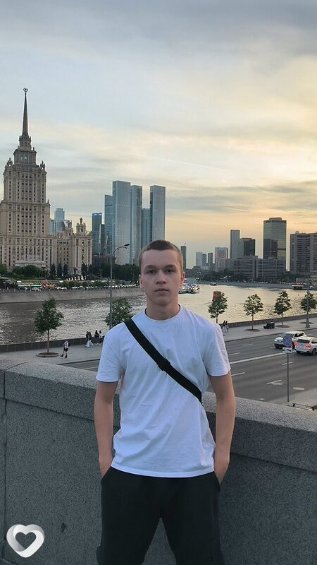 Дима, 19, Москве — анкета №3829896