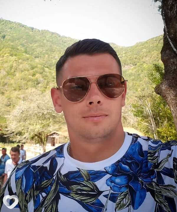 Александр, 38, Екатеринбурге — анкета №3829006
