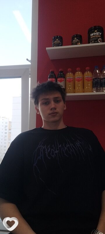 Дмитрий, 19, Москве — анкета №3829043